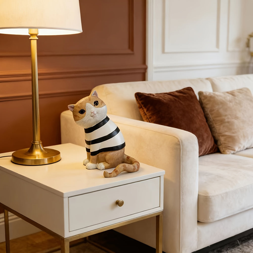 1pc Cute Sitting Cat Light Luxury TV Cabinet Living Room Decoration Piece, Adorable Striped Cat Home Desktop Creative Statue, Sitting Cat Suitable for European Home Living Room Desktop Decoration Piece